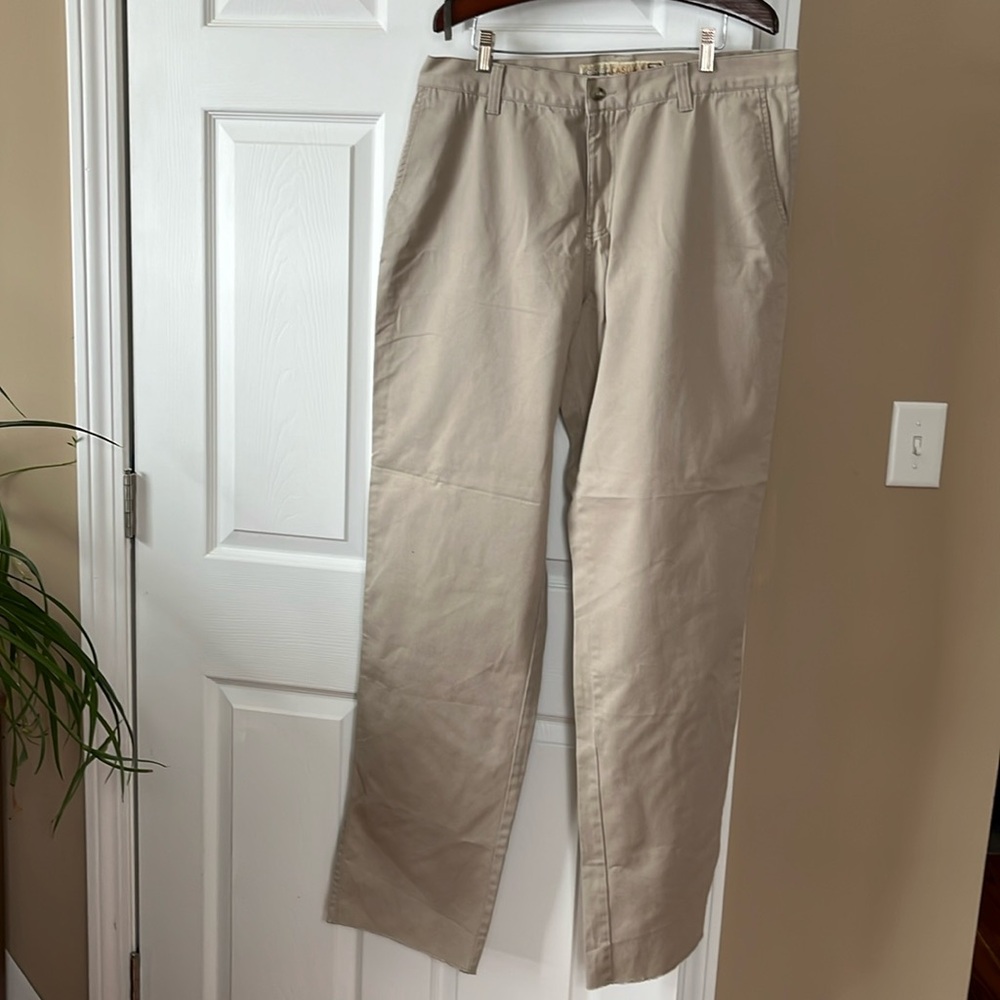 Cabela’s chino pants Sz 18